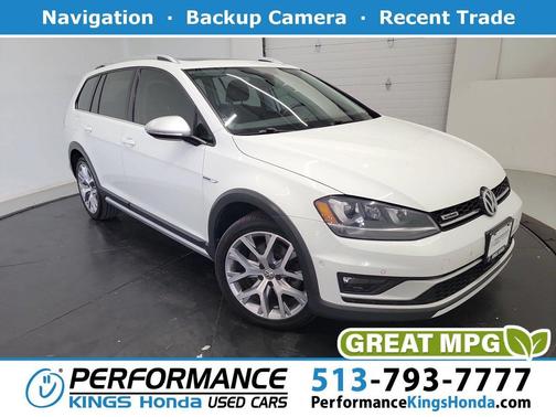 Pure White 2017 Volkswagen Golf Alltrack TSI SEL