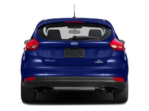 Magnetic 2016 Ford Focus SE