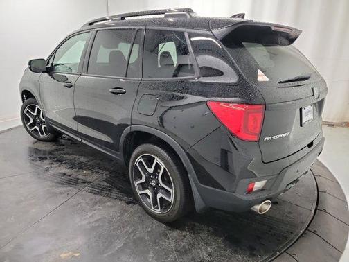 2023 Honda Passport AWD Elite