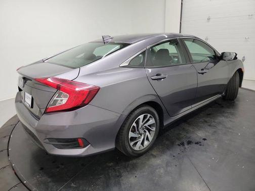 Modern Steel Metallic 2017 Honda Civic EX