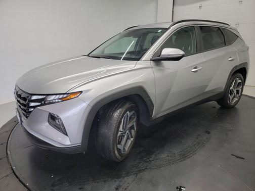 Shimmering Silver 2023 Hyundai TUCSON SEL