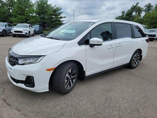 Platinum White Pearl 2026 Honda Odyssey EX-L