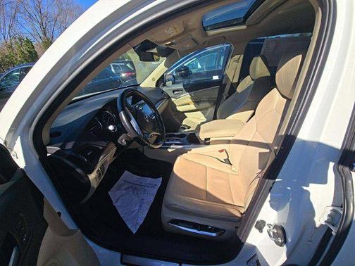 White Diamond Pearl 2019 Acura MDX 3.5L w/Technology Package