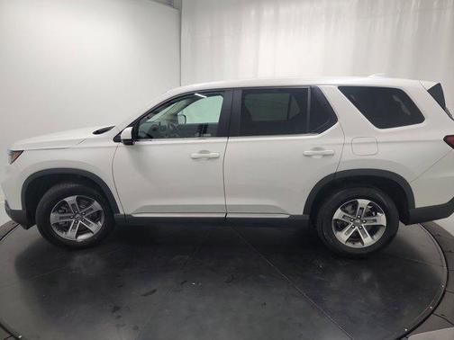 2023 Honda Pilot AWD EX-L 7 Passenger