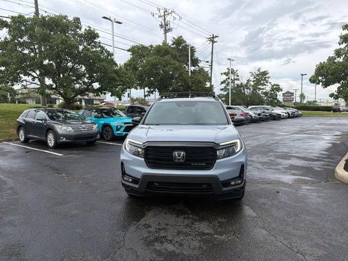 Sonic Gray Pearl 2022 Honda Ridgeline Black