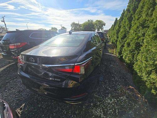 2021 Lexus ES 350 Base