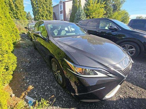 2021 Lexus ES 350 Base