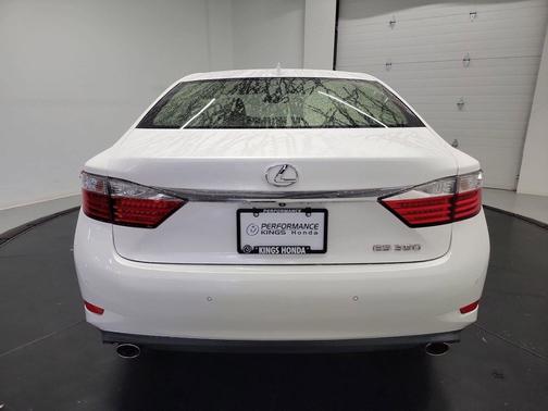 Starfire Pearl 2015 Lexus ES 350 Base