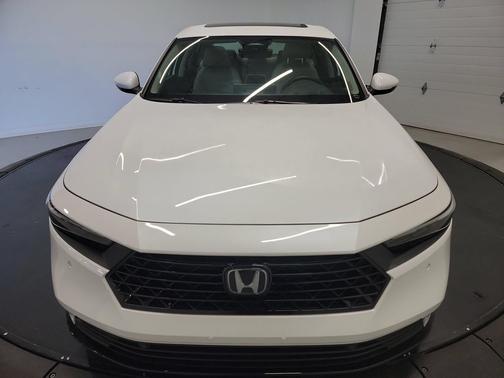 Platinum White Pearl 2023 Honda Accord Hybrid Touring