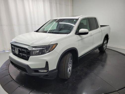 Platinum White Pearl 2026 Honda Ridgeline RTL