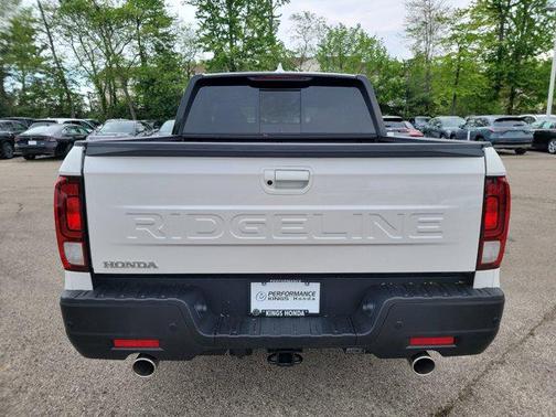 2025 Honda Ridgeline Black