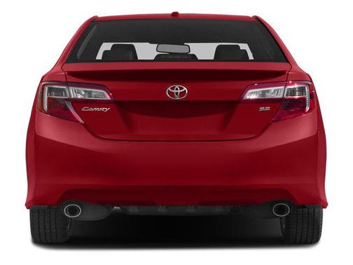 Magnetic Gray Metallic 2014 Toyota Camry SE