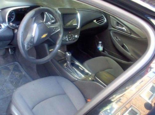 Mosaic Black Metallic 2018 Chevrolet Malibu LT