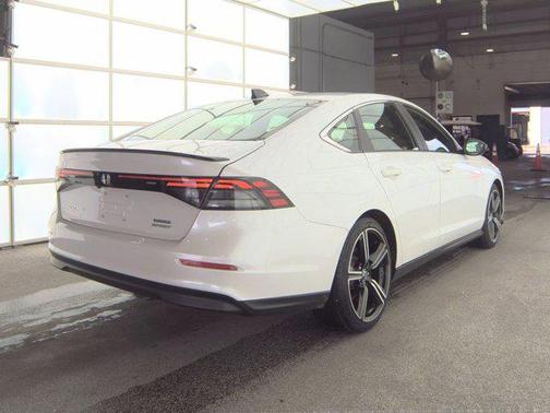 2023 Honda Accord Hybrid Base