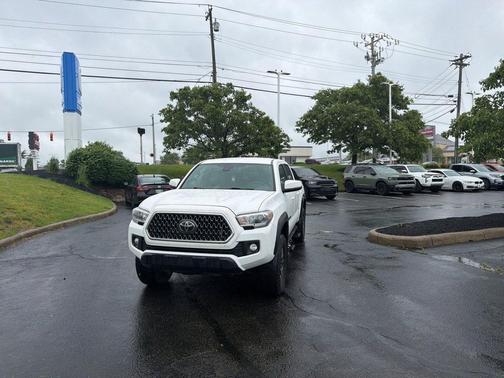 Super White 2019 Toyota Tacoma TRD Off Road