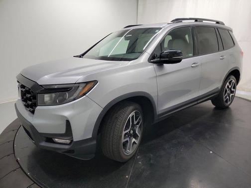 2022 Honda Passport AWD Elite