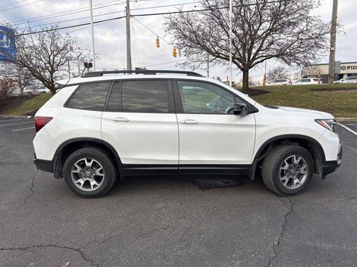 2022 Honda Passport AWD TrailSport