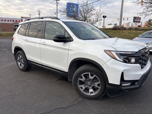 2022 Honda Passport AWD TrailSport