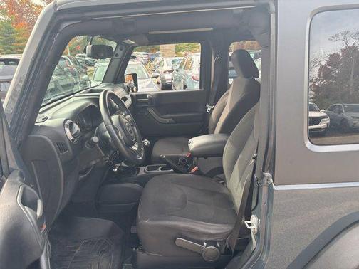 2016 Jeep Wrangler Sport