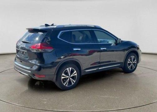 Magnetic Black 2017 Nissan Rogue SL