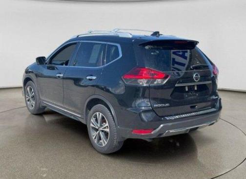 Magnetic Black 2017 Nissan Rogue SL