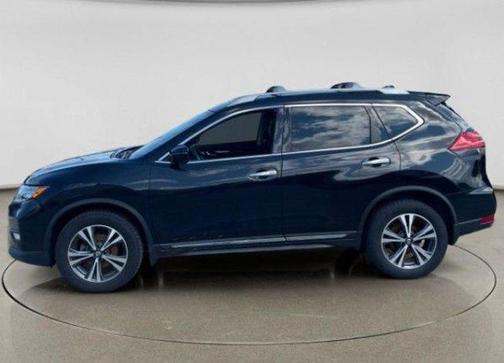 Magnetic Black 2017 Nissan Rogue SL