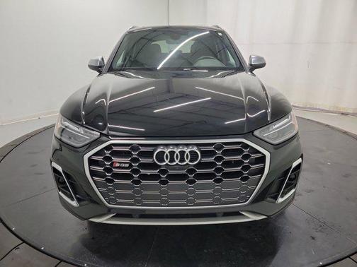 Mythos Black Metallic 2023 Audi SQ5 3.0T Premium Plus