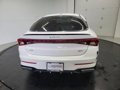 Glacial White Pearl 2024 Kia K5 GT-Line
