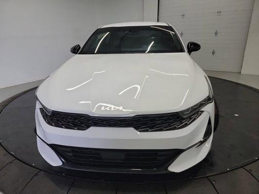 Glacial White Pearl 2024 Kia K5 GT-Line