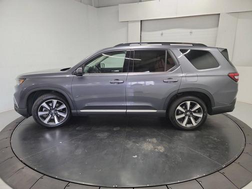 Gray 2025 Honda Pilot Touring 8-Passenger