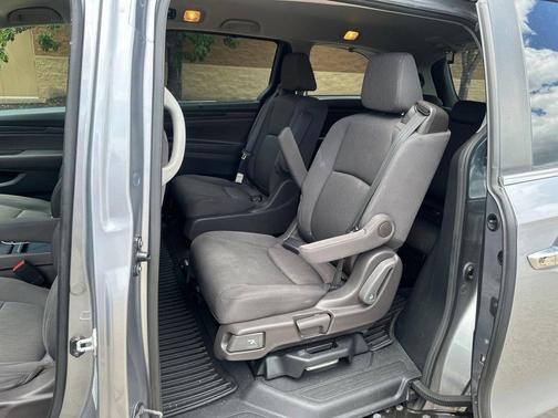 Lunar Silver Metallic 2021 Honda Odyssey EX