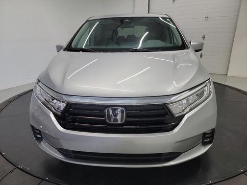 Lunar Silver Metallic 2021 Honda Odyssey EX