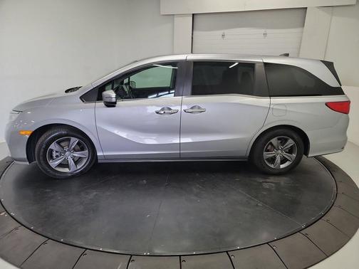 Lunar Silver Metallic 2021 Honda Odyssey EX