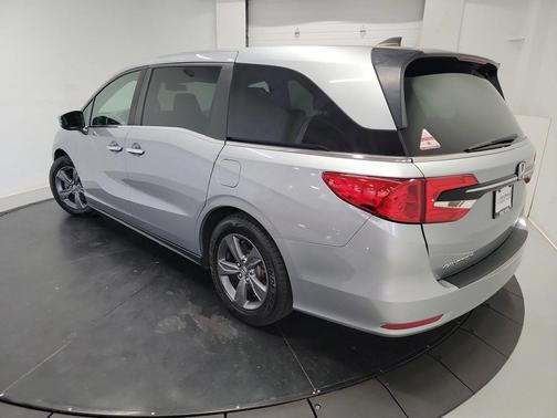 Lunar Silver Metallic 2021 Honda Odyssey EX