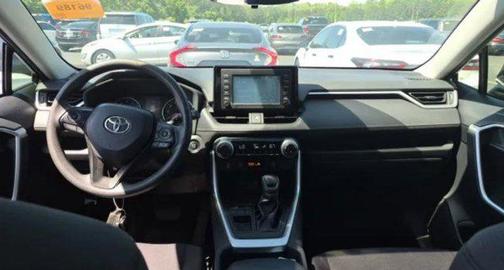 Magnetic Gray Metallic 2019 Toyota RAV4 XLE