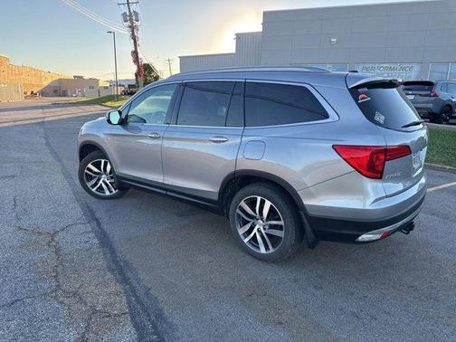 2018 Honda Pilot Touring
