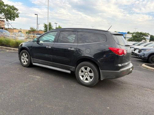 Black Granite Metallic 2012 Chevrolet Traverse LT