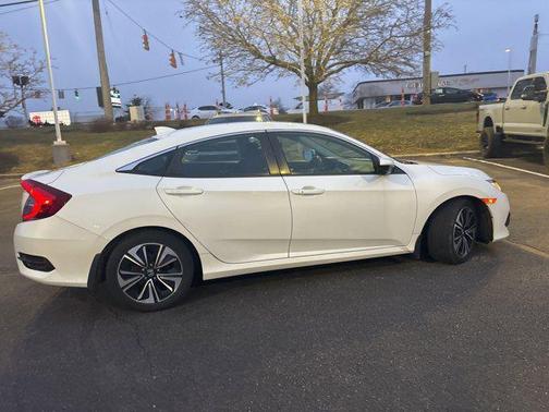 2018 Honda Civic EX-T
