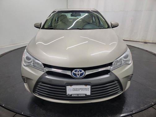 2017 Toyota Camry Hybrid LE