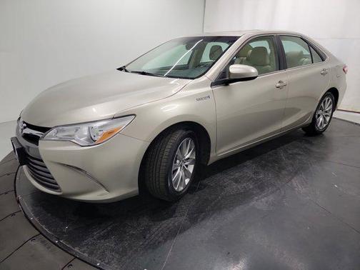 2017 Toyota Camry Hybrid LE