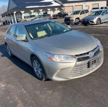 2017 Toyota Camry Hybrid LE