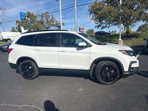2022 Honda Pilot AWD Special Edition