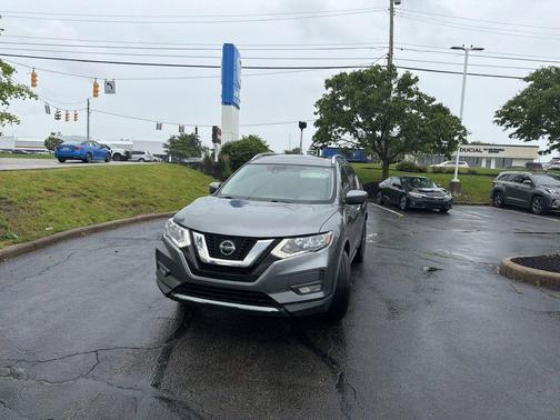 Gun Metallic 2020 Nissan Rogue SV