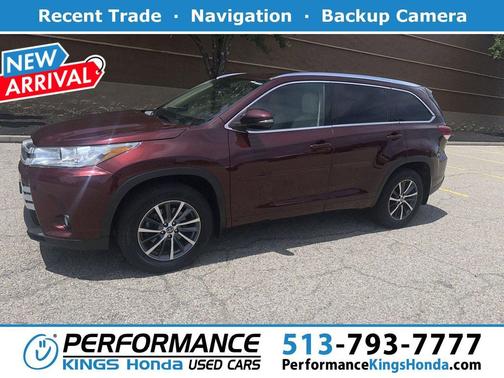 Ooh La La Rouge Mica 2018 Toyota Highlander SE