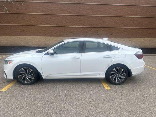 Platinum White Pearl 2021 Honda Insight Touring