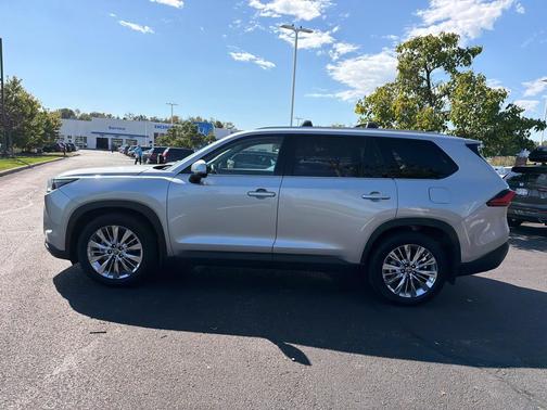 Celestial Silver Metallic 2024 Toyota Grand Highlander Platinum