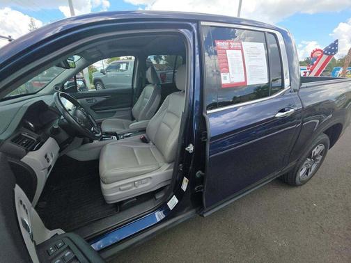 Obsidian Blue Pearl 2018 Honda Ridgeline RTL-E