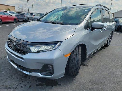 Solar Silver Metallic 2026 Honda Odyssey EX-L