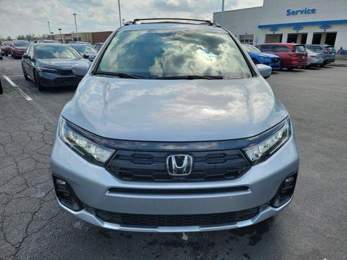 Solar Silver Metallic 2026 Honda Odyssey EX-L