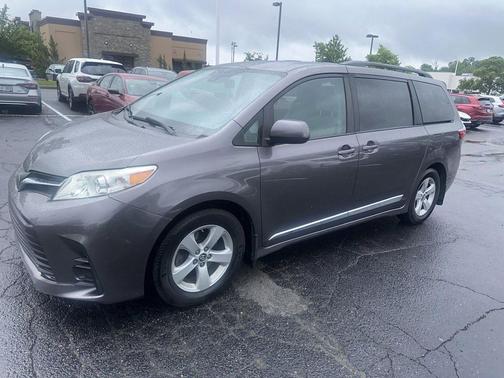 Predawn Gray Mica 2020 Toyota Sienna LE